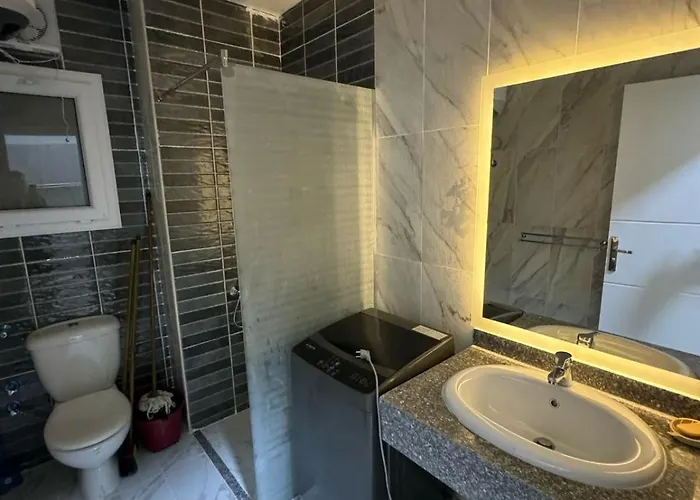 Apartmanhotel Pool View In Gurdaka